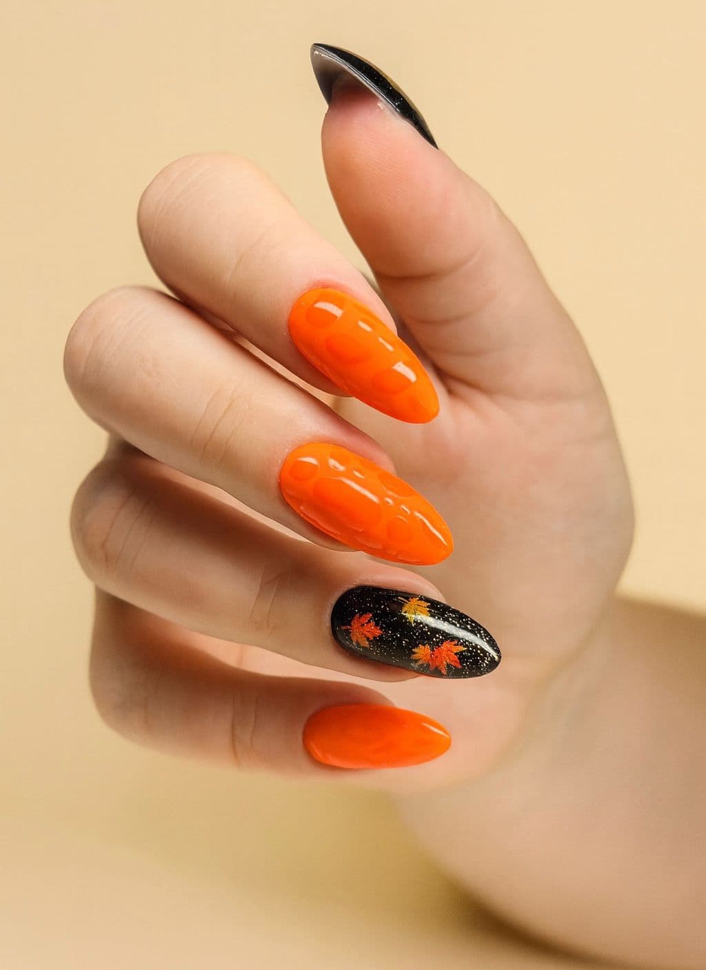 Trendy nail design