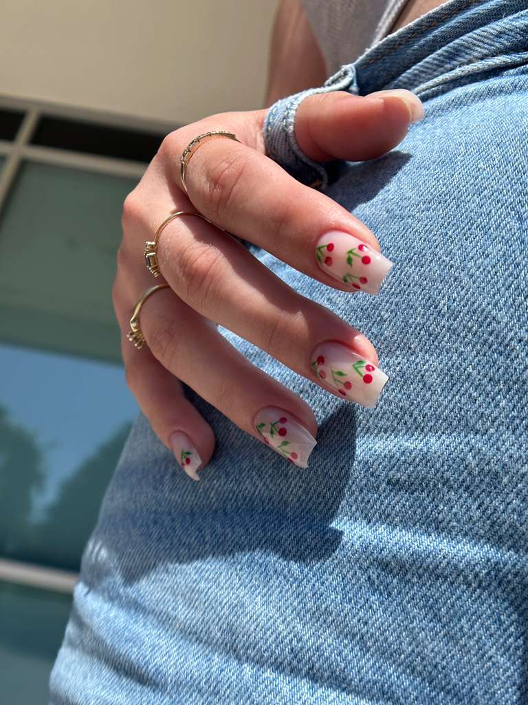 Signature manicure style